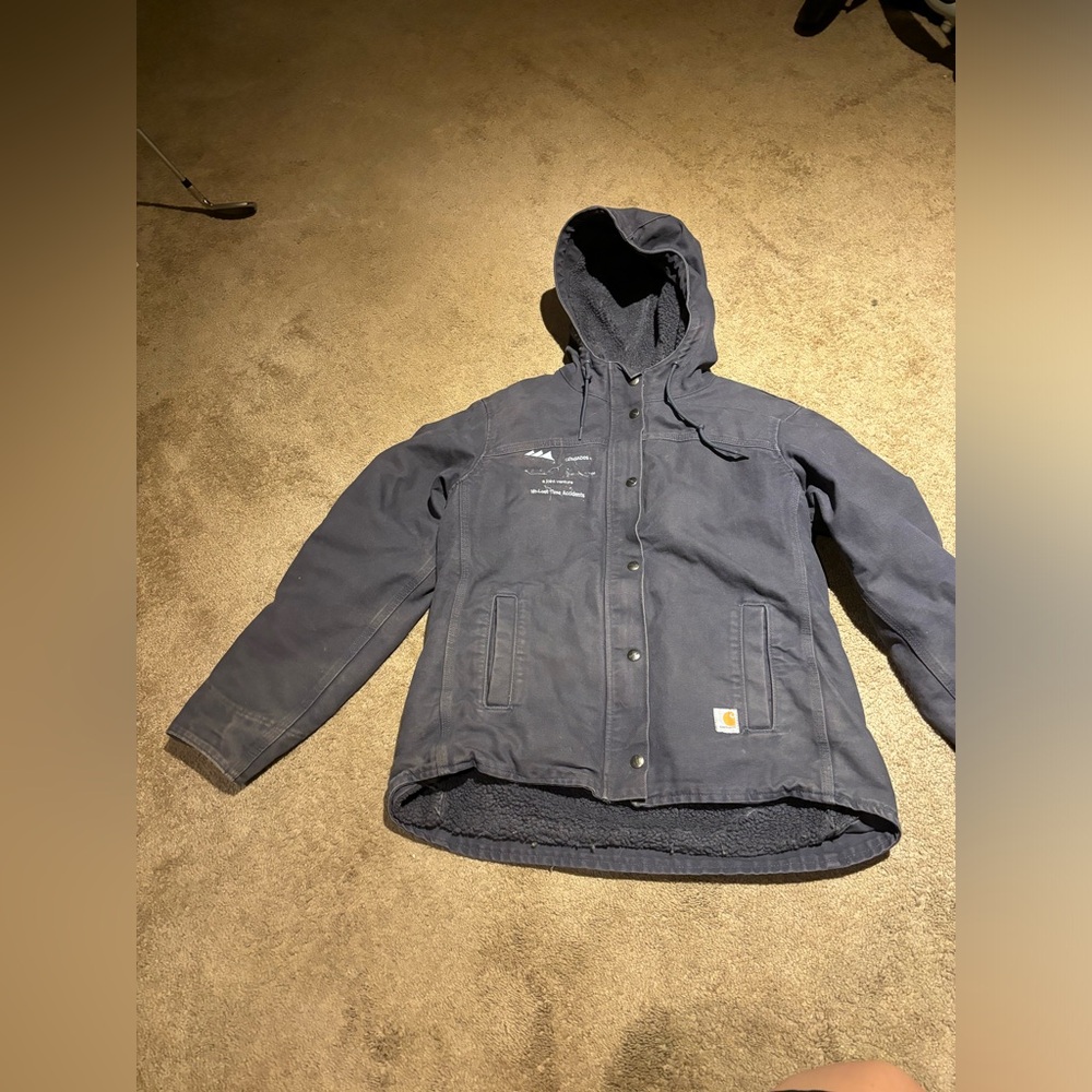Women’s Carhartt jacket